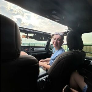 Meet your Posher, Arica